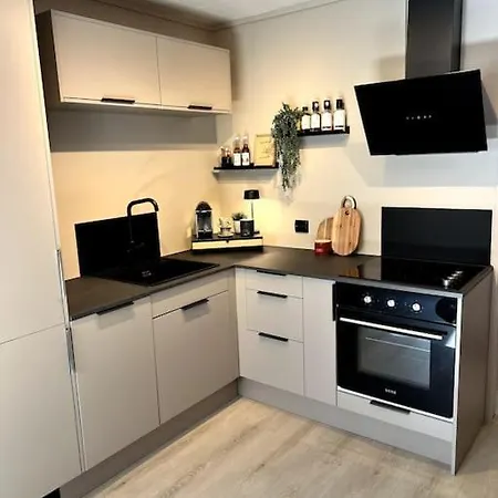 Nordic Nook - Modern Getaway Apartamento