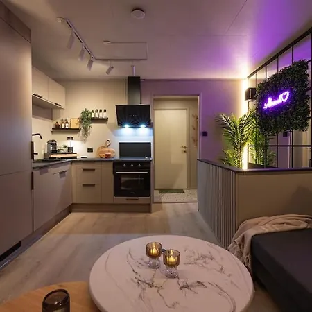 Nordic Nook - Modern Getaway