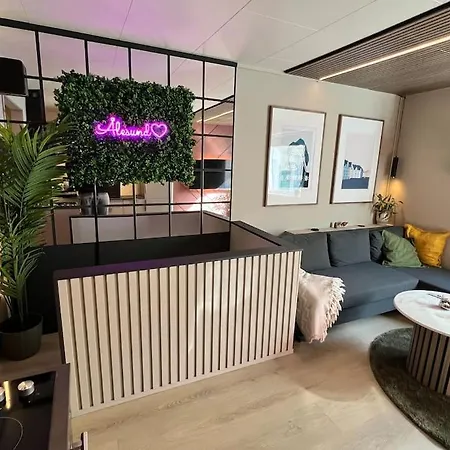 Nordic Nook - Modern Getaway Apartament Ålesund