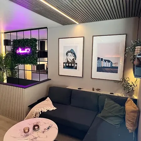 Nordic Nook - Modern Getaway * Ålesund